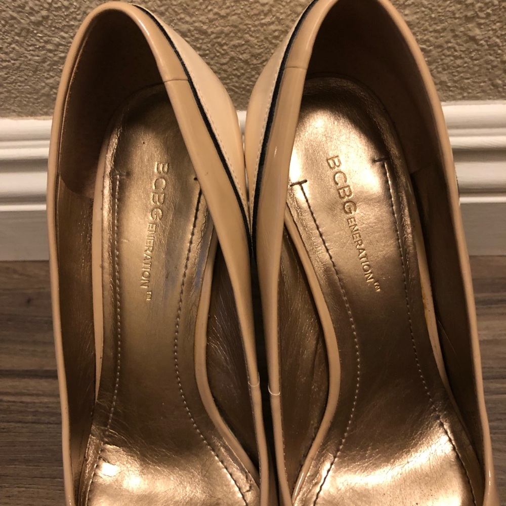 Heels - Picture 6 of 6